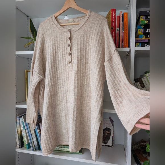 Free People Tops - Free People Women's Sweater Henley Cozy Beige Knit Size Small Oversized Boho